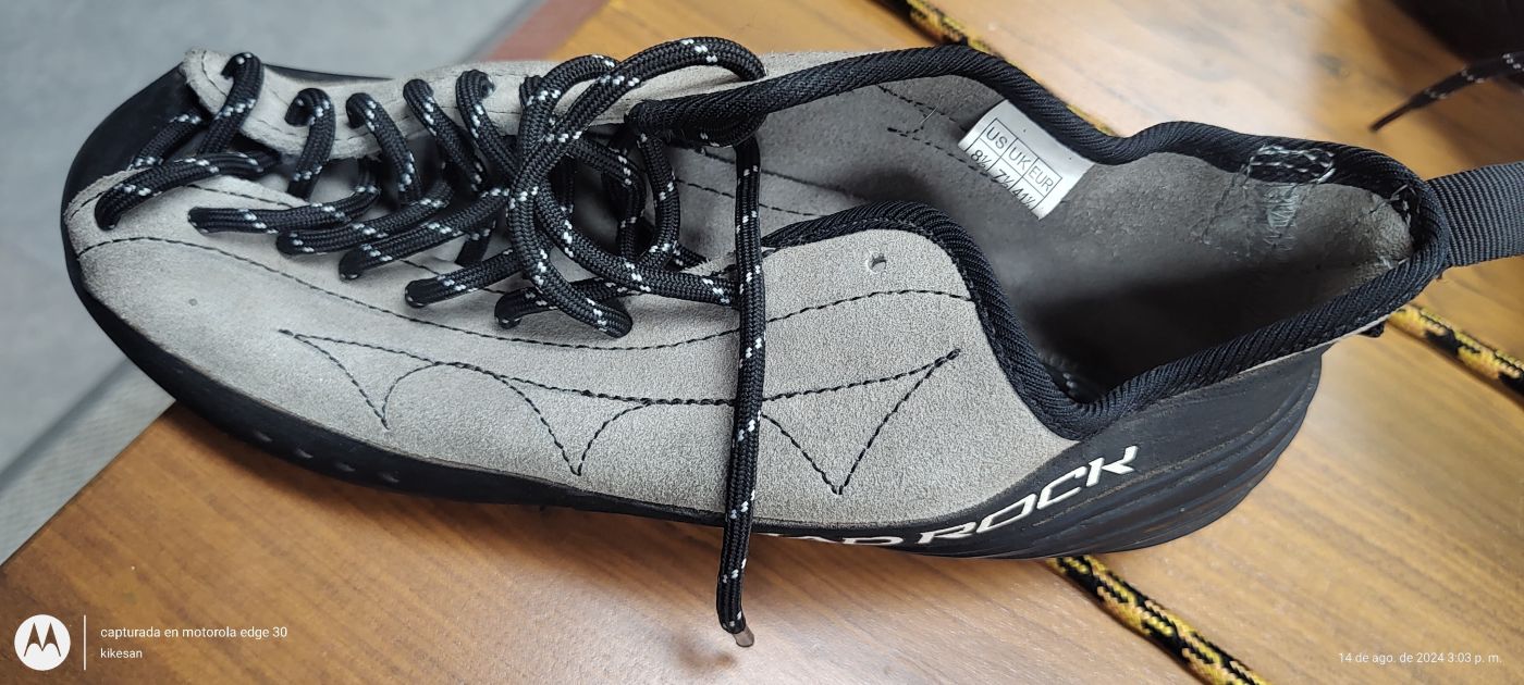 Mad Rock Pies De Gato