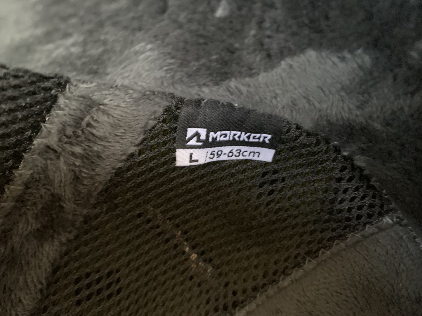 Marker Casco Ampire 2 Mips