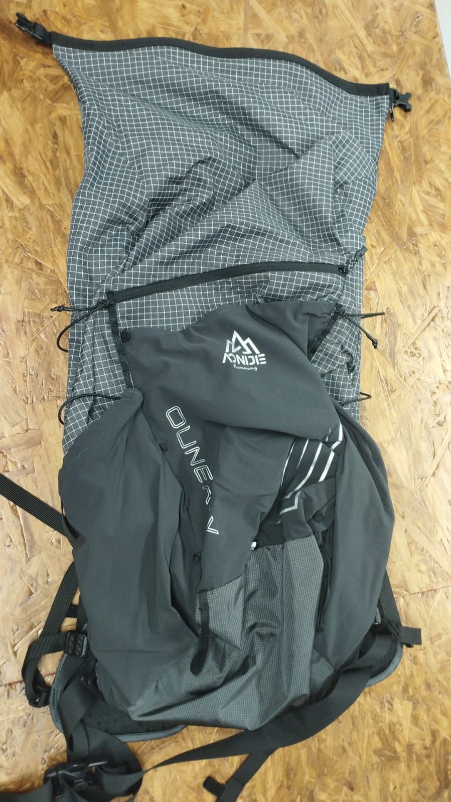 Aonijie Aonijie 30L Lightweight Hiking Backpack