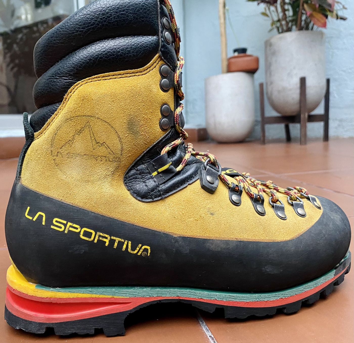 Botas sportiva alta montaña sale