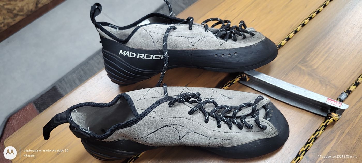 Mad Rock Pies De Gato