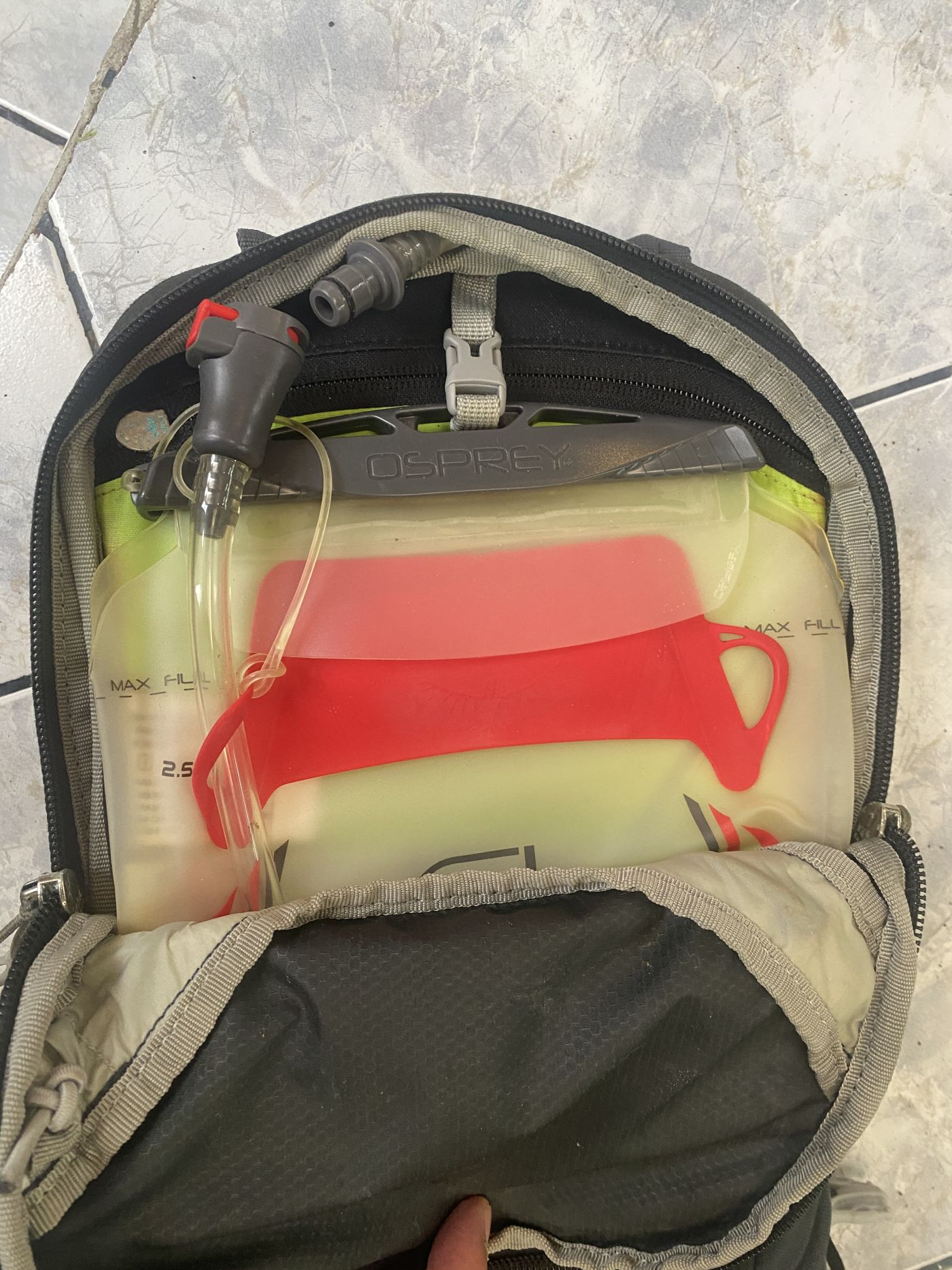 Osprey Mochila Con Bolsa De Agua