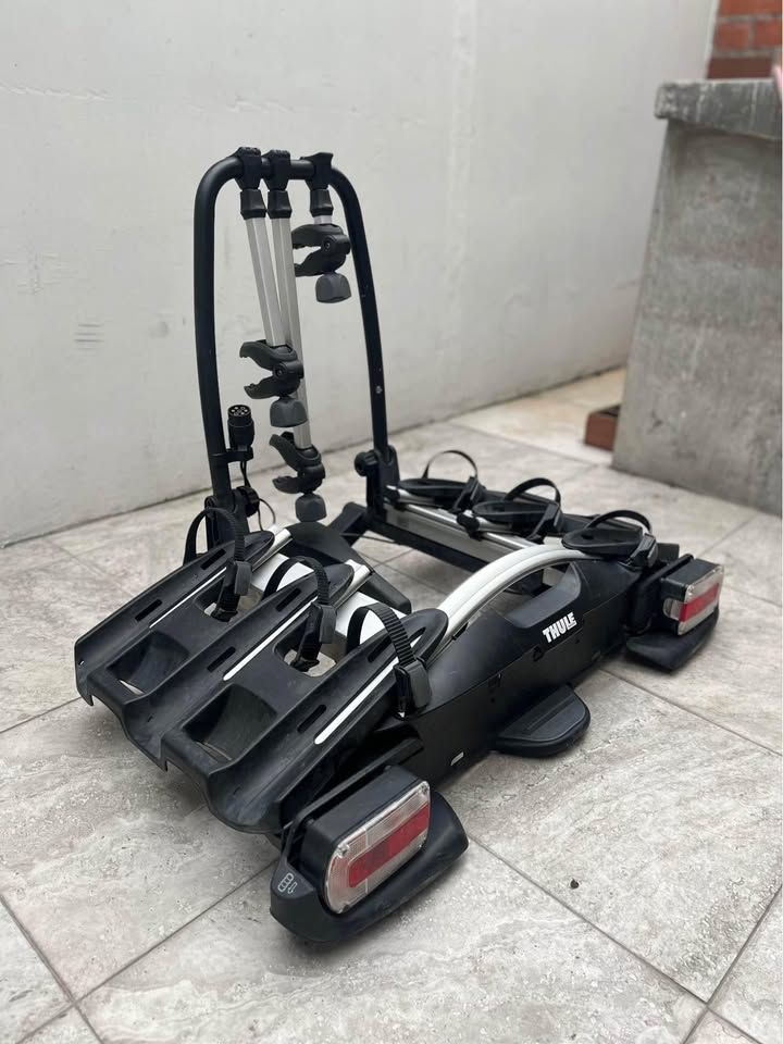 Thule Velocompact 927