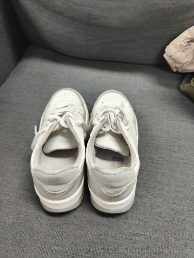 Pike Street Press Zapatos Blancos