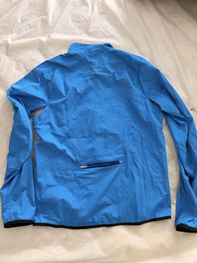 Pearl Izumi Chompa Rompevientos