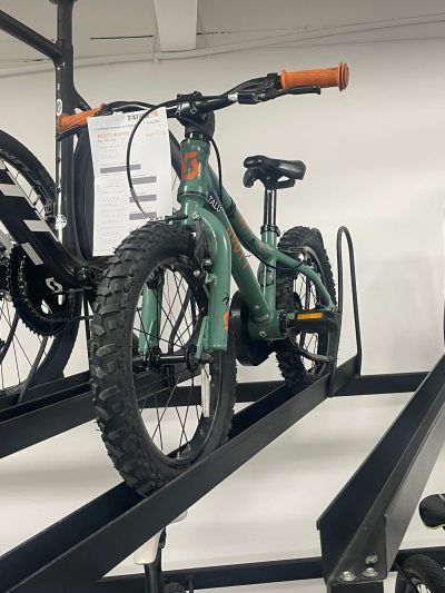 Scott Bicicleta Scott Roxter