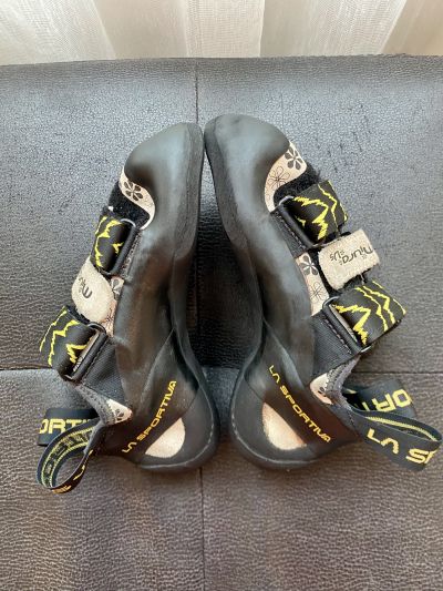 La Sportiva Gatos Técnicos La Sportiva Miura Talla 33 Medio Uso