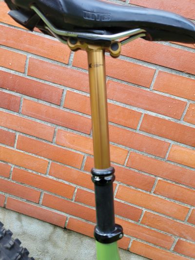 Pivot Switchblade 2022