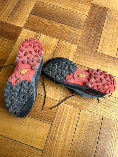 La Sportiva Tx Guide