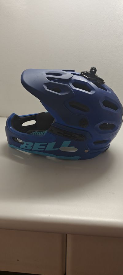Bell Casco Midface