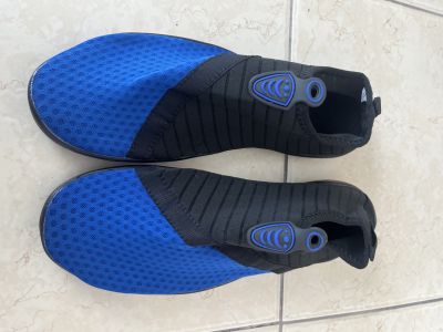 Otra Zapatos Para Agua