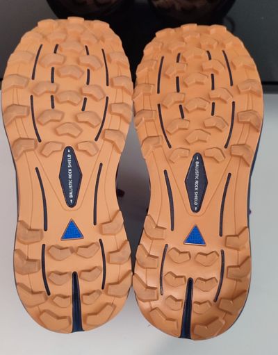 Brooks Cascadia 16