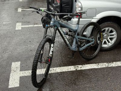 Santa Cruz Bicycles Hightower