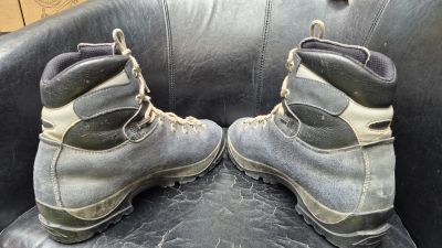 Scarpa Modelo Manta, 2.7Mm Cuero Y Vibram.