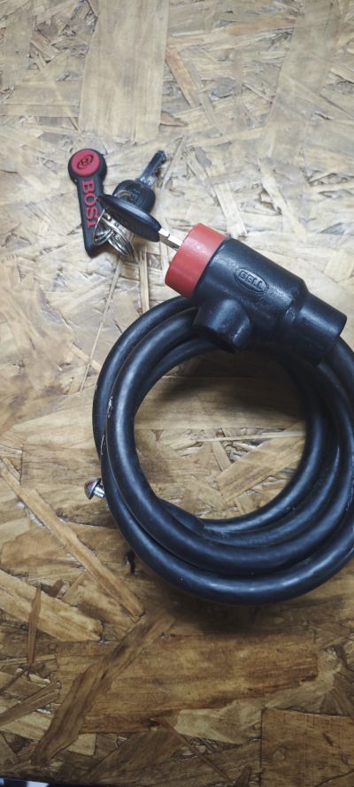Bell Cadena Con Candado