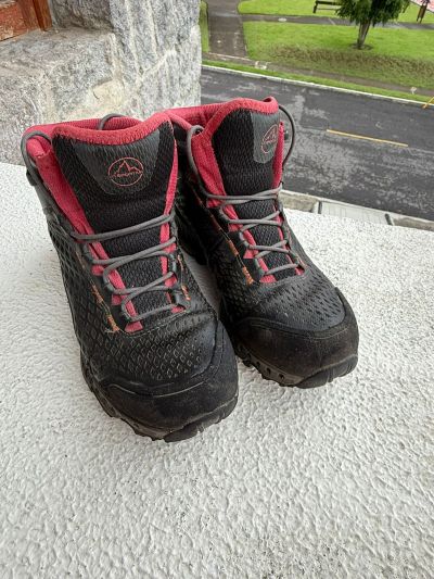 La Sportiva Botas De Trekking Caña Alta