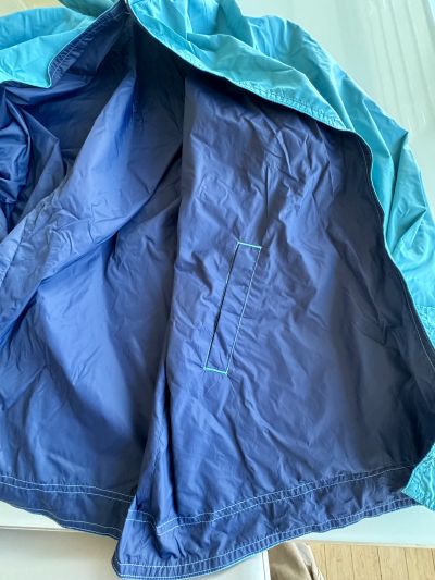 Otra Chaqueta Impermeable Reversible