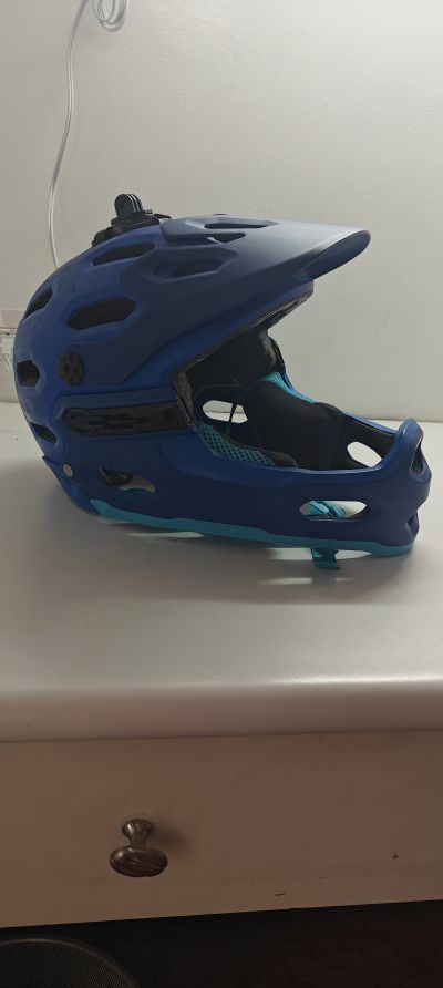 Bell Casco Midface