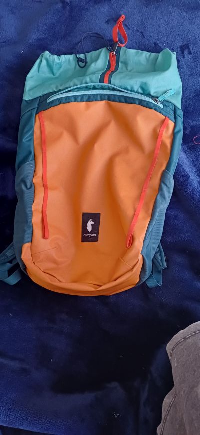 Cotopaxi Mochila Moda 20L - Cada Día - Tamarindo/Abyss