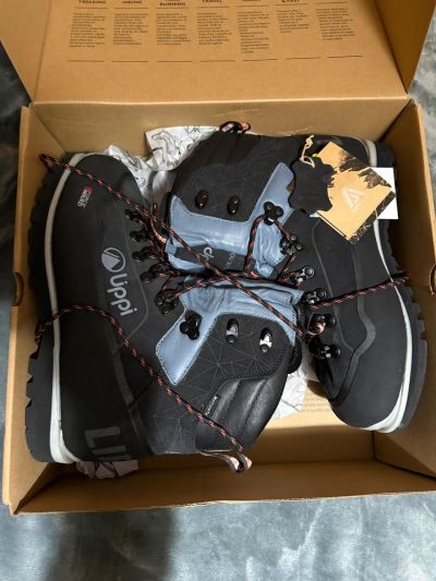 Otra Botas De Montaña