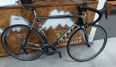 Felt Bicicleta