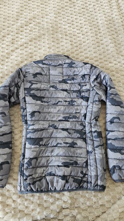 Otra Chaqueta Outland