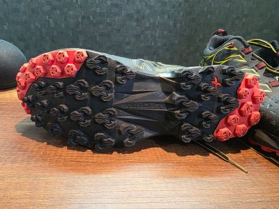 La Sportiva Akyra Black 42 ½ (Eu)