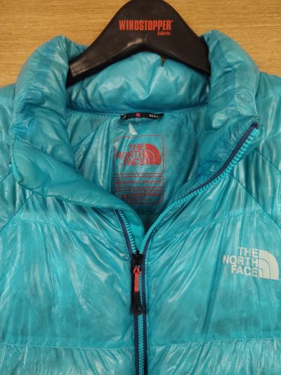 The North Face Chompa De Pluma Negra The North Face - Summit Series - 850 Fill