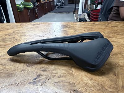 Selle Italia Sillín 143 Mm