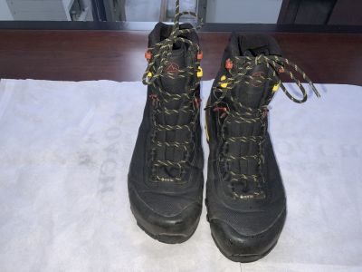 La Sportiva Botas De Media Montaña