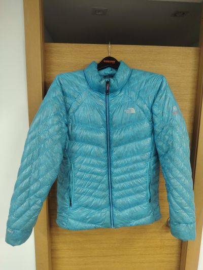 The North Face Chompa De Pluma Negra The North Face - Summit Series - 850 Fill