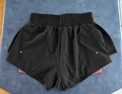 Otra Short Sira
