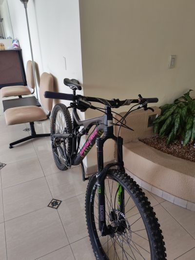 Santa Cruz Bicycles Santa Cruz Bronson C