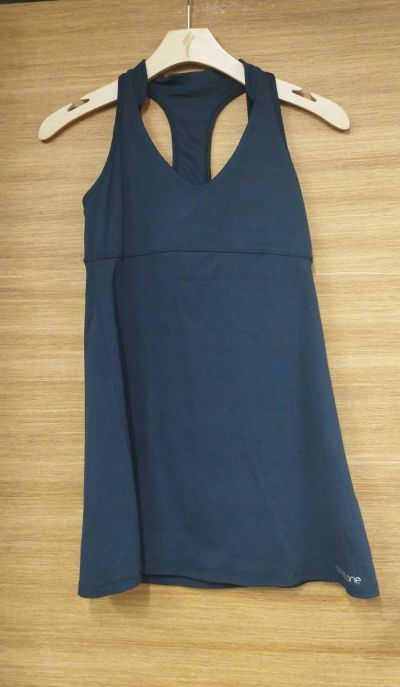 100% 2 Vestidos De Gym O Running, 1 Licras De Contención, 1 Chaqueta Sudadera En Lycra