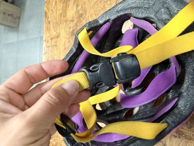 Kali Protectives Casco Infantil Niña