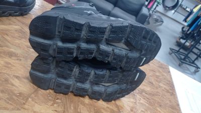 On Running Cloudtrax Waterproof