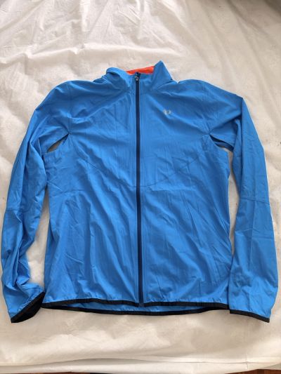 Pearl Izumi Chompa Rompevientos